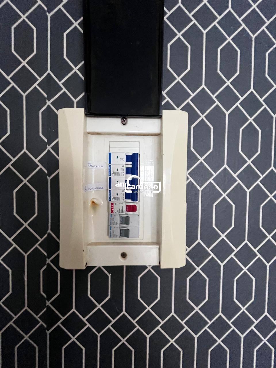 kitnet/Conjugado com 1 quarto, 1 banheiro e 33m² à venda no bairro Jardim Leopoldina, Porto Alegre