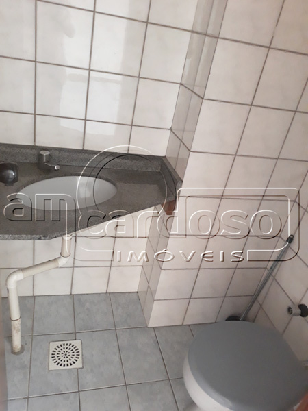 Sala comercial aluguel na Rua General Neto Bairro Floresta