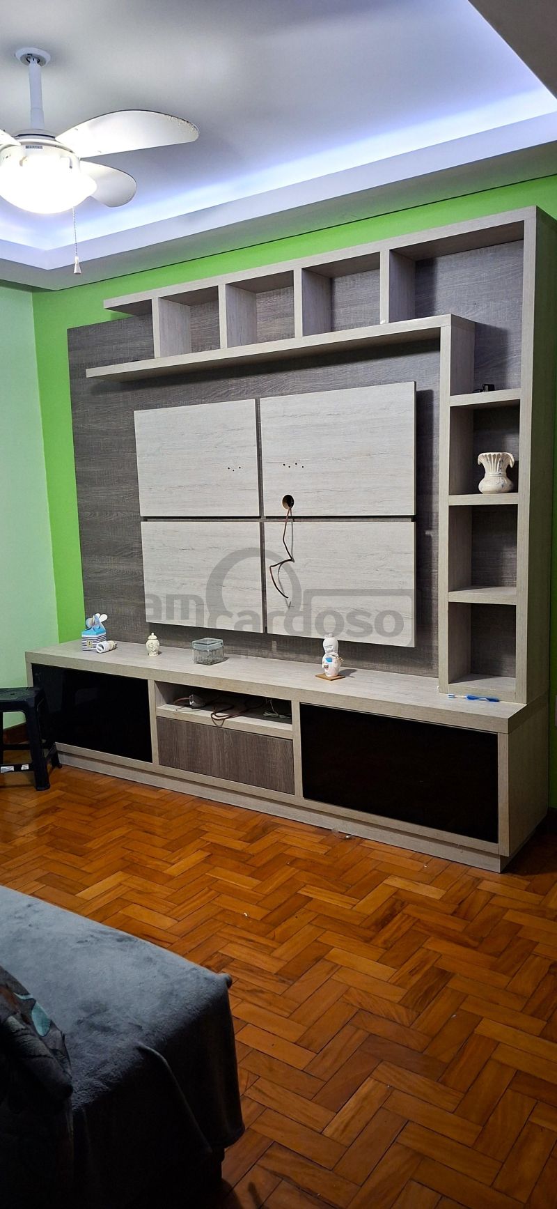 Apartamento mobiliado de 3 dormitórios no bairro São Sebastião