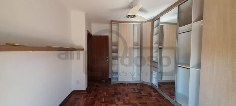 APARTAMENTO COM 2 DORMITÓRIOS + DORMITÓRIO AUXILIAR, 2 BANHEIROS, ESTACIONAMENTO COBERTO