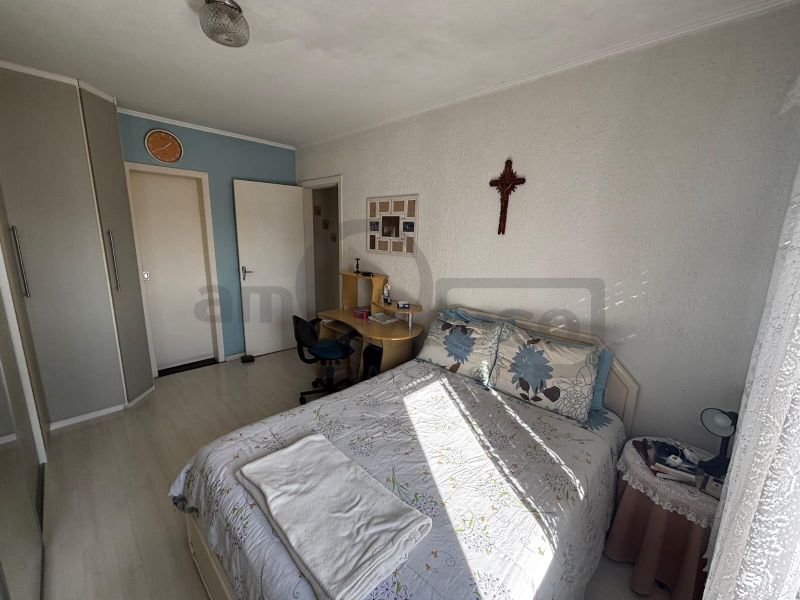APARTAMENTO MUITO AMPLO COM 2 DORMITÓRIOS, SENDO UMA SUÍTE, ESTACIONAMENTO COBERTO JUNTO ASSIS BRASIL