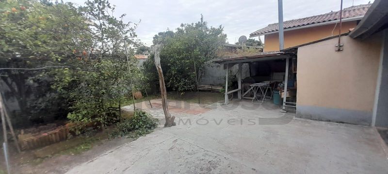 RESIDÊNCIA COM 2 DORMITÓRIOS, TÉRREA, COMPACTA, EM LOCALIZAÇÃO PRIVILEGIADA DO PARQUE MINUANO