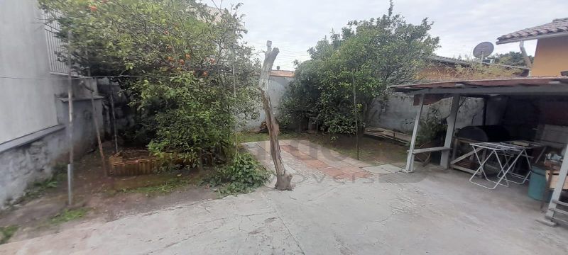 RESIDÊNCIA COM 2 DORMITÓRIOS, TÉRREA, COMPACTA, EM LOCALIZAÇÃO PRIVILEGIADA DO PARQUE MINUANO