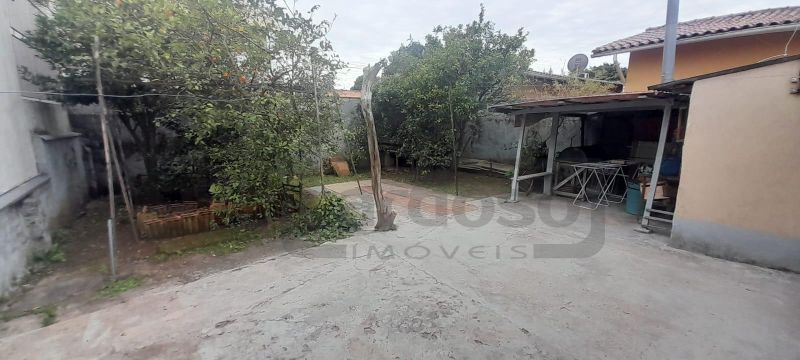 RESIDÊNCIA COM 2 DORMITÓRIOS, TÉRREA, COMPACTA, EM LOCALIZAÇÃO PRIVILEGIADA DO PARQUE MINUANO