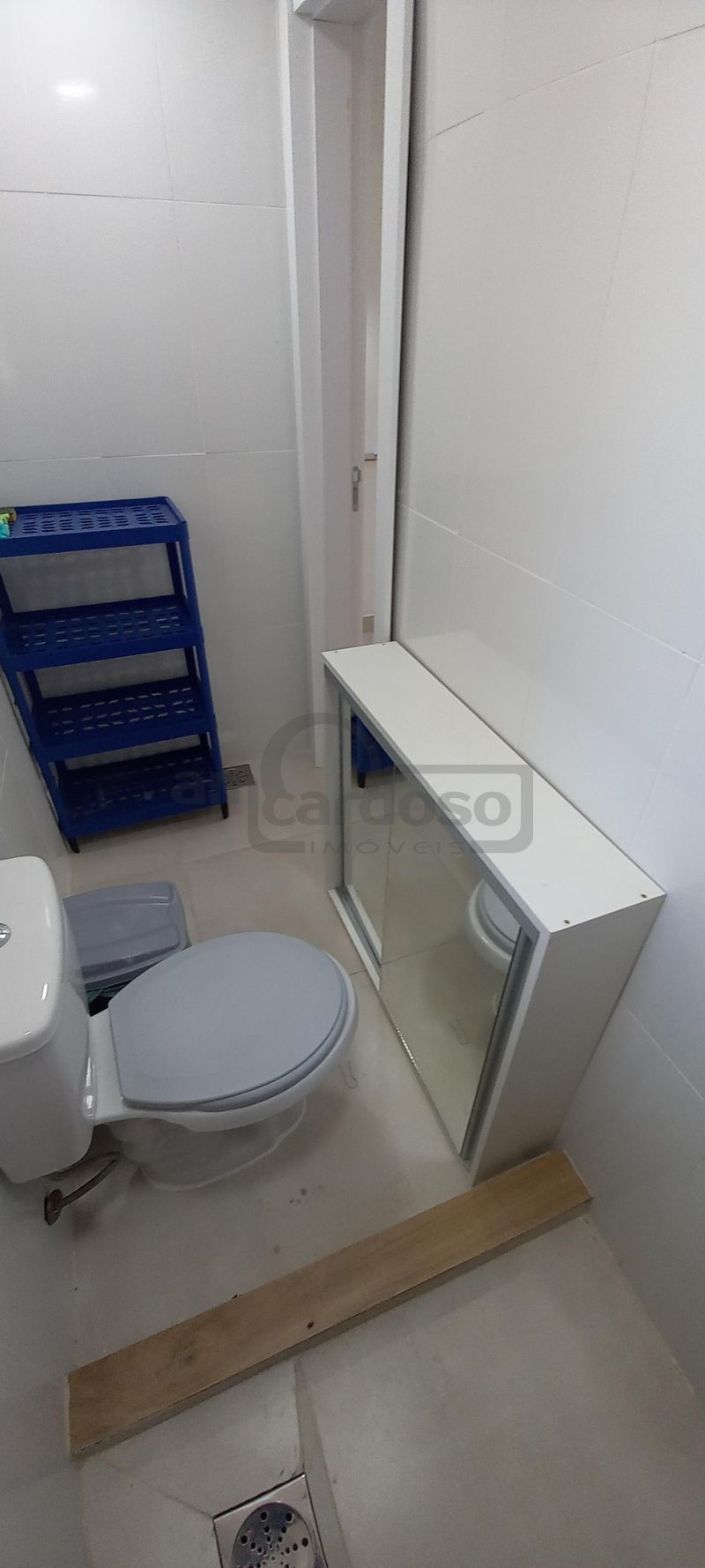 Loja Comercial com Sala Auxiliar, Depósito e Jk integrado