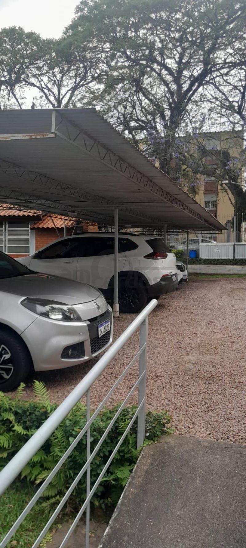 APARTAMENTO COM 2 DORMITÓRIOS TOTALMENTE REFORMADO,