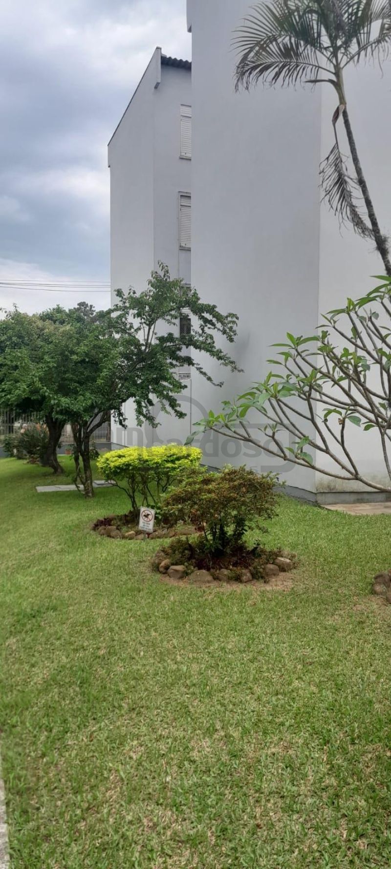 APARTAMENTO COM 2 DORMITÓRIOS TOTALMENTE REFORMADO,