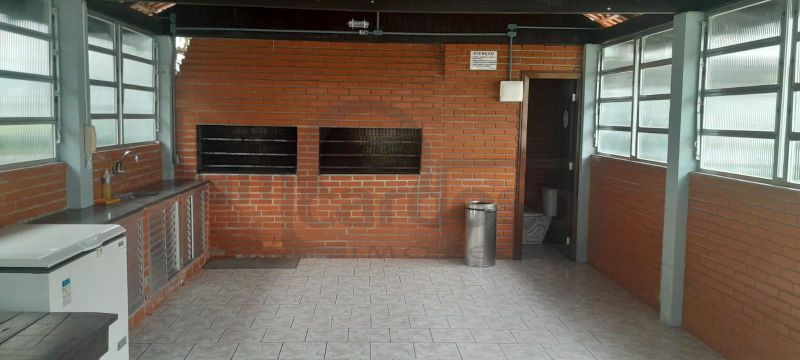 APARTAMENTO COM 2 DORMITÓRIOS TOTALMENTE REFORMADO,