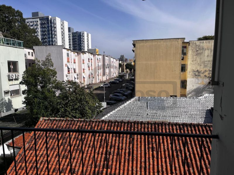 Apartamento com 2 quartos, 2 banheiros e 84m² à venda no bairro Sao Sebastiao, Porto Alegre