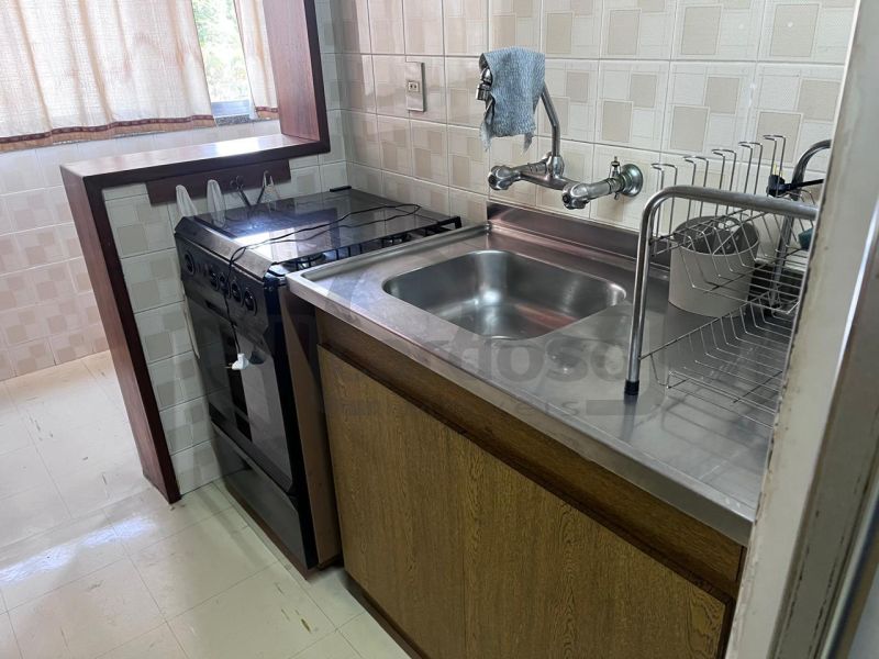 Apartamento com 2 quartos, 2 banheiros e 84m² à venda no bairro Sao Sebastiao, Porto Alegre