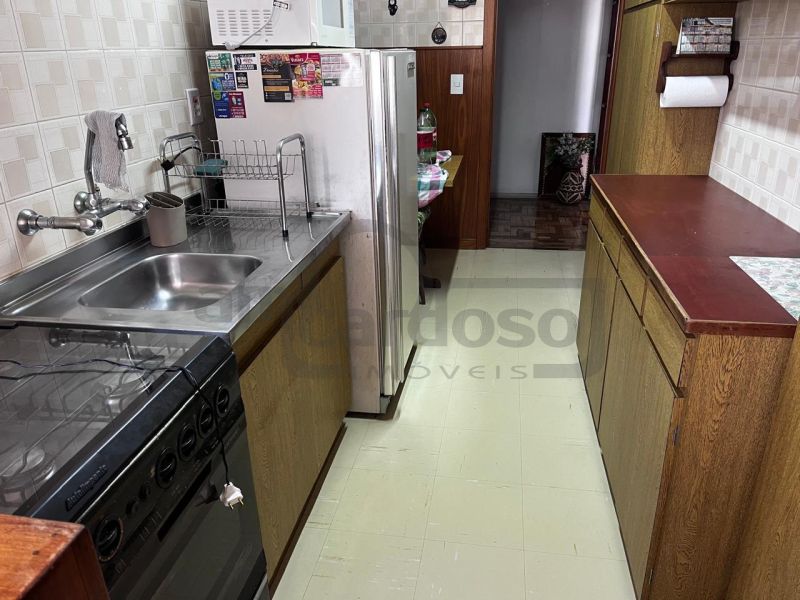 Apartamento com 2 quartos, 2 banheiros e 84m² à venda no bairro Sao Sebastiao, Porto Alegre