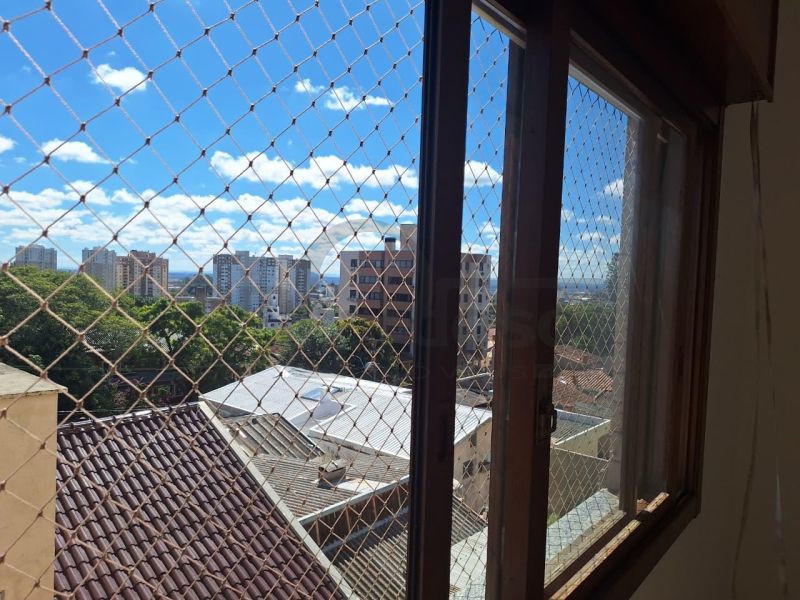 APARTAMENTO COM 2 DORMITÓRIOS, SENDO UMA SUÍTE EM EDIFICIO DE GABARITO NOS ALTOS DO BAIRRO