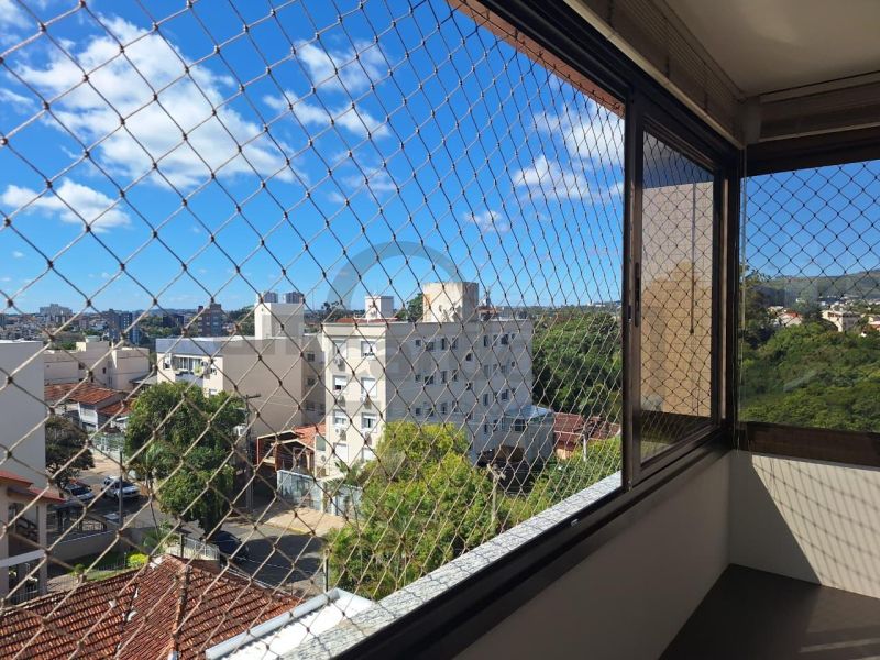 APARTAMENTO COM 2 DORMITÓRIOS, SENDO UMA SUÍTE EM EDIFICIO DE GABARITO NOS ALTOS DO BAIRRO