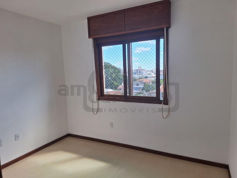 APARTAMENTO COM 2 DORMITÓRIOS, SENDO UMA SUÍTE EM EDIFICIO DE GABARITO NOS ALTOS DO BAIRRO