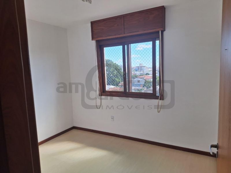 APARTAMENTO COM 2 DORMITÓRIOS, SENDO UMA SUÍTE EM EDIFICIO DE GABARITO NOS ALTOS DO BAIRRO