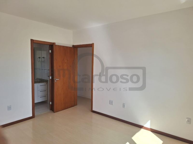 APARTAMENTO COM 2 DORMITÓRIOS, SENDO UMA SUÍTE EM EDIFICIO DE GABARITO NOS ALTOS DO BAIRRO