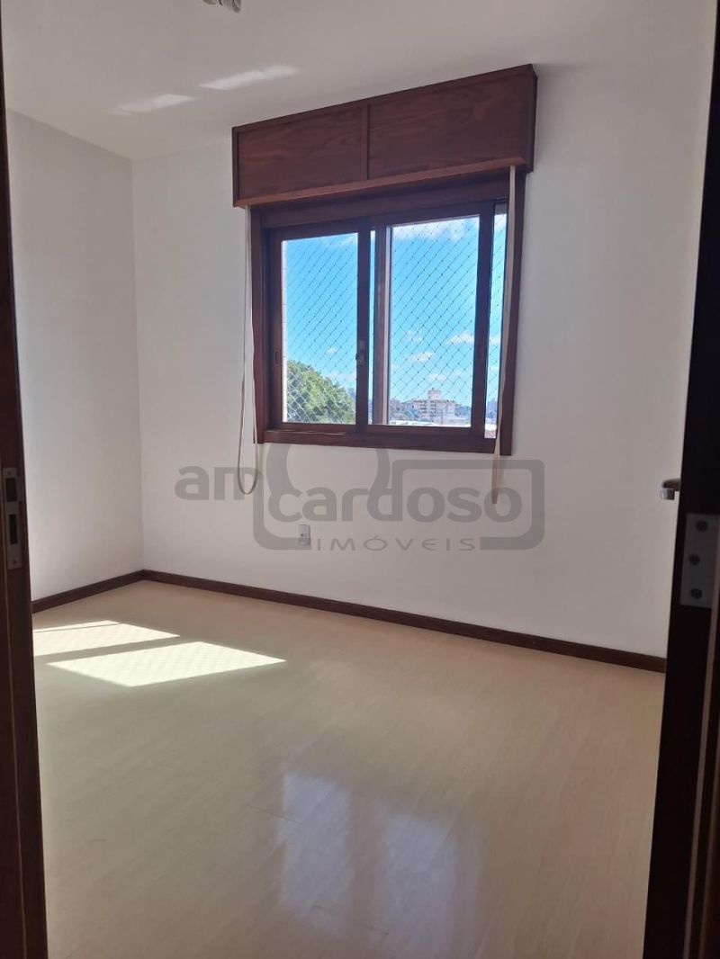 APARTAMENTO COM 2 DORMITÓRIOS, SENDO UMA SUÍTE EM EDIFICIO DE GABARITO NOS ALTOS DO BAIRRO