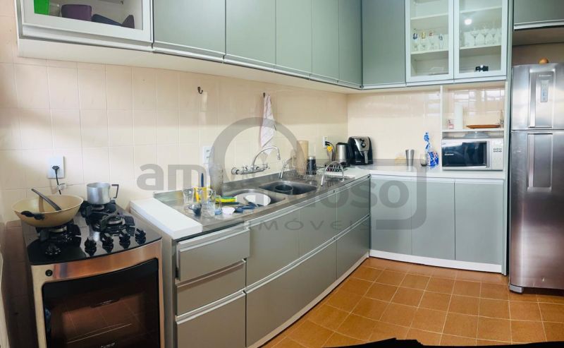 ACEITA FINANCIAMENTO - AP 3 DORMITORIOS, 1º ANDAR, GARAGEM .
