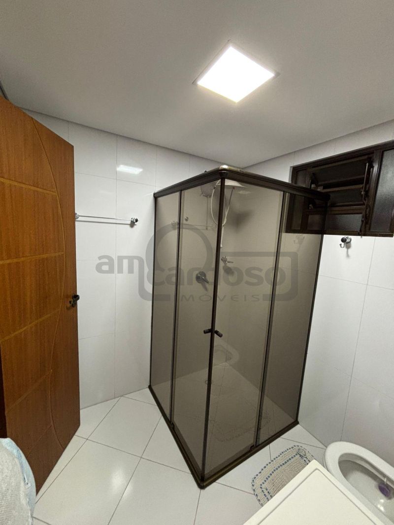 ACEITA FINANCIAMENTO - AP 3 DORMITORIOS, 1º ANDAR, GARAGEM .