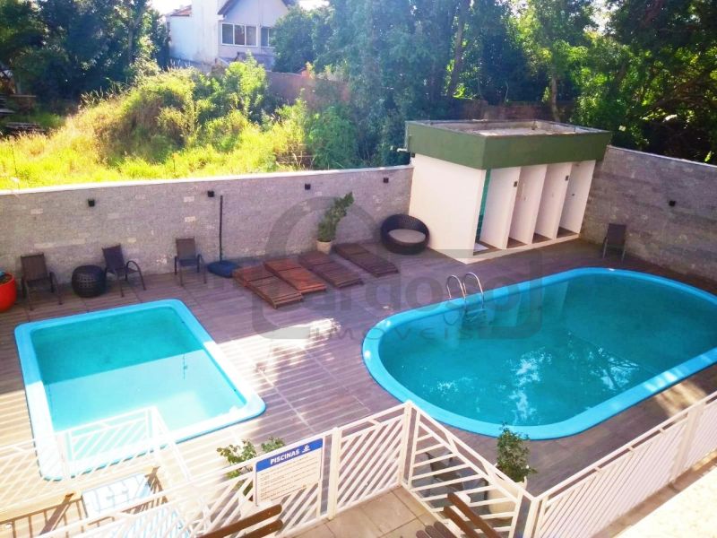 APARTAMENTO DE 1 DORMITÓRIO, SACADA COM CHURRASQUEIRA, GARAGEM COBERTA, INFRA COMPLETA