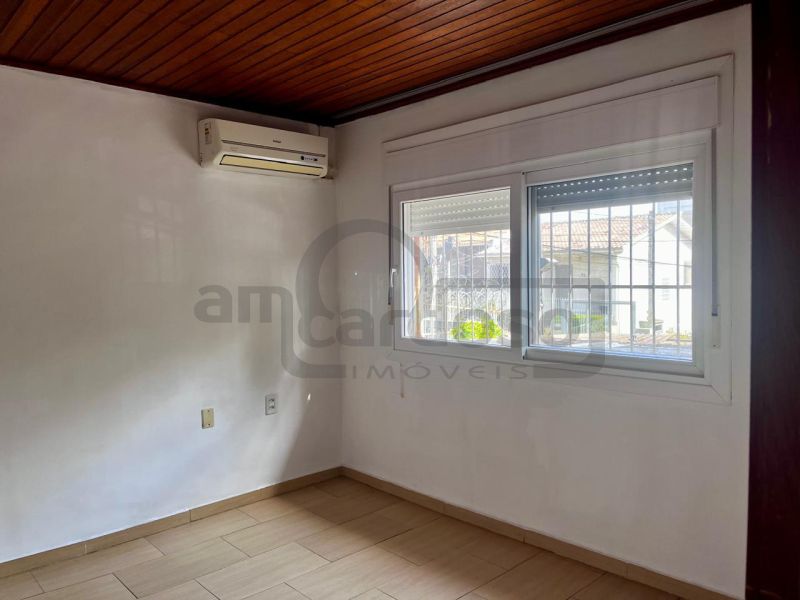 ACEITA FINANCIAMENTO - casa 3 dormitorios no Parque São Sebastião - Porto Alegre