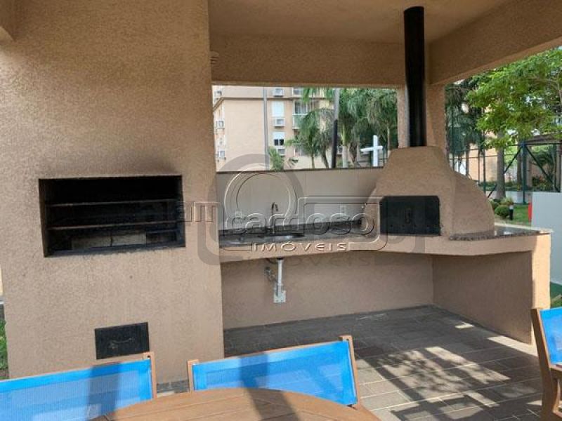 APARTAMENTO COM 3 DORMITÓRIOS, SENDO UMA SUÍTE, SEMI MOBILIADO, ESTACIONAMENTO PARA 2 CARROS, CONDOMÍNIO COM INFRA ESTRUTURA COMPLETA.