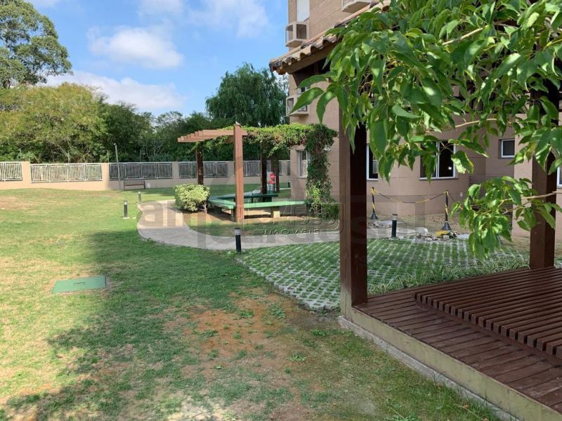 APARTAMENTO COM 3 DORMITÓRIOS, SENDO UMA SUÍTE, SEMI MOBILIADO, ESTACIONAMENTO PARA 2 CARROS, CONDOMÍNIO COM INFRA ESTRUTURA COMPLETA.