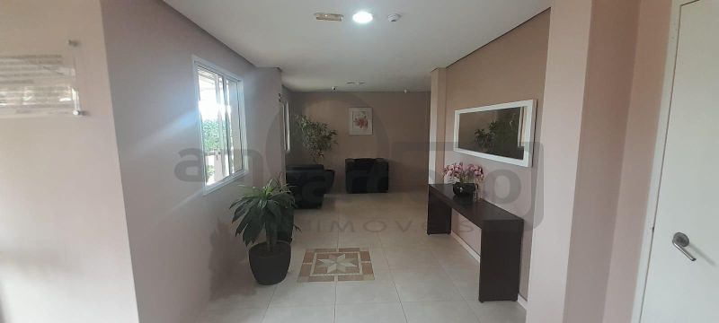 APARTAMENTO COM 3 DORMITÓRIOS, SENDO UMA SUÍTE, SEMI MOBILIADO, ESTACIONAMENTO PARA 2 CARROS, CONDOMÍNIO COM INFRA ESTRUTURA COMPLETA.
