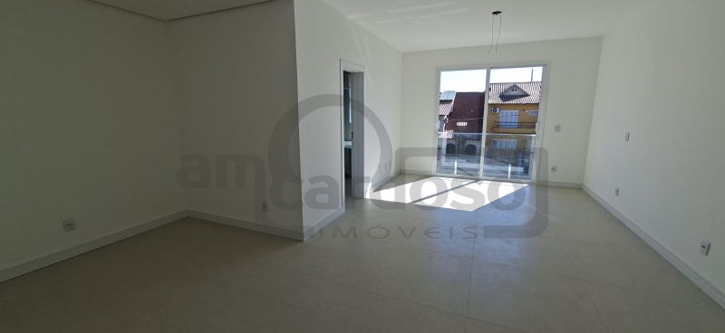 Casa com 3 suítes - Alto Padrão no Jardim Itu