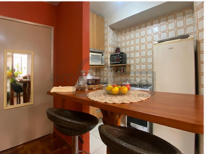 Kit / JK com 1 banheiro à venda no bairro Jardim Leopoldina, Porto Alegre