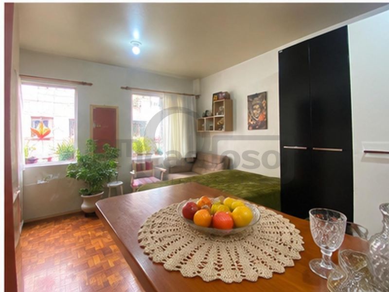 Kit / JK com 1 banheiro à venda no bairro Jardim Leopoldina, Porto Alegre