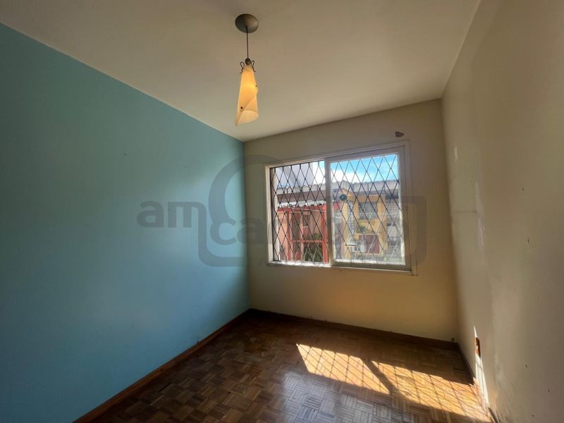 CASA TÉRREA COM 3 DORMITÓRIOS, SUÍTE E AMPLO ESPAÇO GOURMET NO BAIRRO SÃO SEBASTIÃO