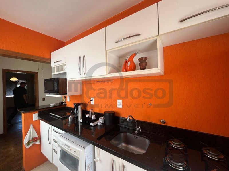 CASA TÉRREA COM 3 DORMITÓRIOS, SUÍTE E AMPLO ESPAÇO GOURMET NO BAIRRO SÃO SEBASTIÃO
