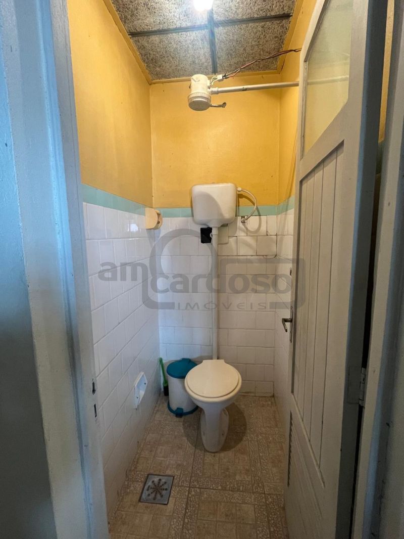 CASA TÉRREA COM 3 DORMITÓRIOS, SUÍTE E AMPLO ESPAÇO GOURMET NO BAIRRO SÃO SEBASTIÃO