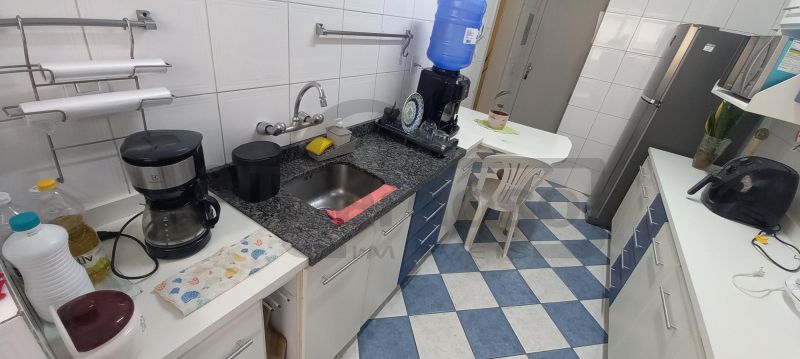 Apartamento com 3 quartos e 3 banheiros para alugar no bairro Jardim Lindoia, Porto Alegre
