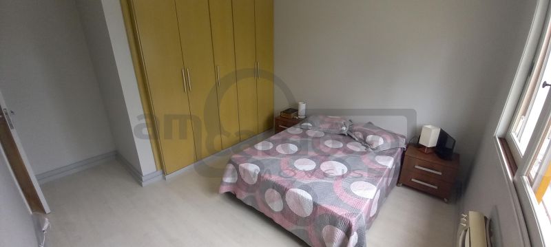Apartamento com 3 quartos e 3 banheiros para alugar no bairro Jardim Lindoia, Porto Alegre