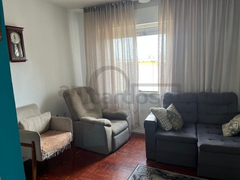 ACEITA FINANCIAMENTO - 2 DORMITORIOS - BAIRRO SÃO SEBASTIÃO - PROXIMO AO STREEP CENTER