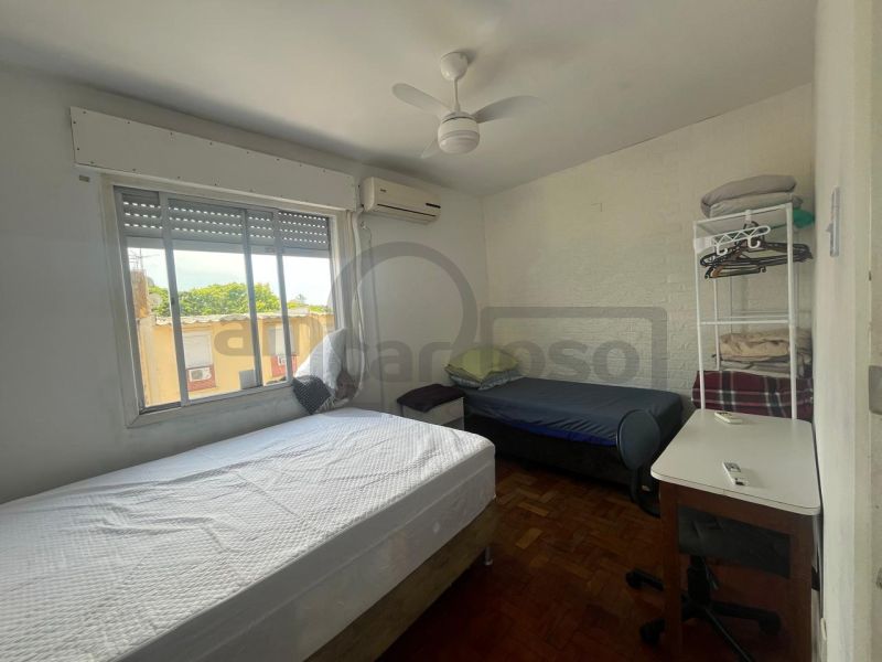 ACEITA FINANCIAMENTO - 2 DORMITORIOS - BAIRRO SÃO SEBASTIÃO - PROXIMO AO STREEP CENTER