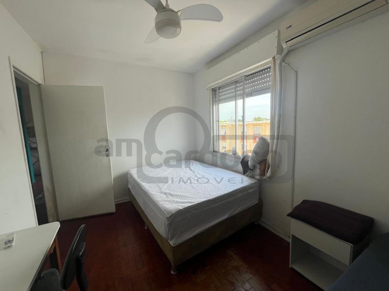 ACEITA FINANCIAMENTO - 2 DORMITORIOS - BAIRRO SÃO SEBASTIÃO - PROXIMO AO STREEP CENTER