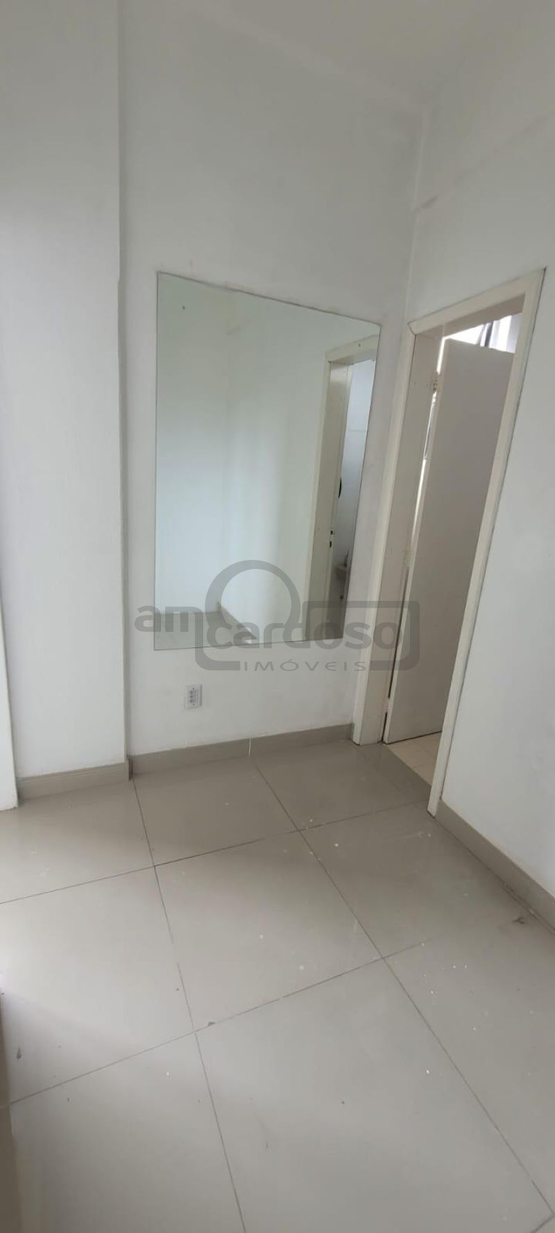Sala para alugar no bairro Vila Imbui, Cachoeirinha
