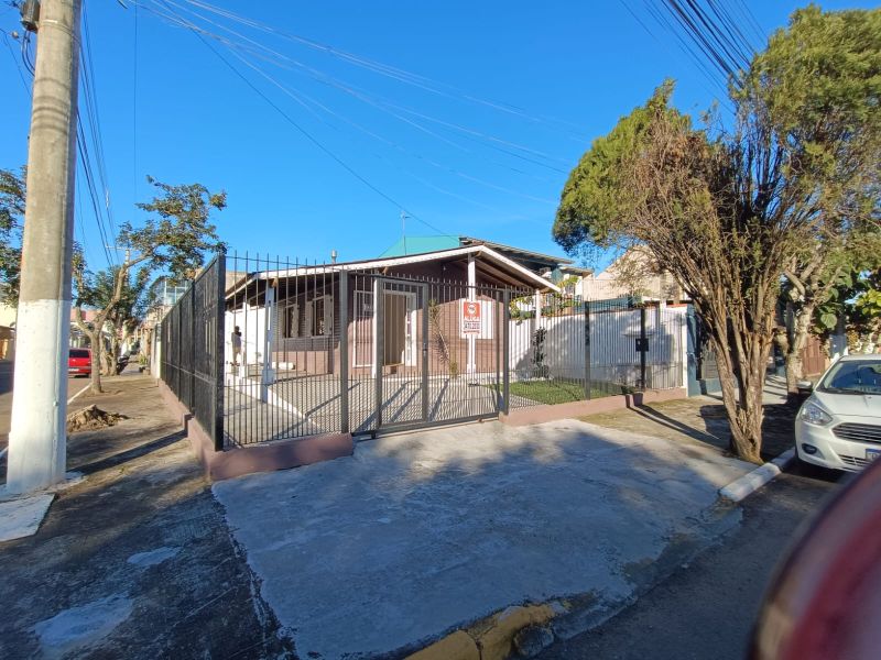 Casa para alugar no bairro Parque da Matriz, Cachoeirinha