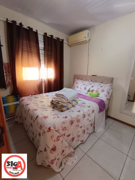 Casa com 2 quartos, 1 banheiro e 44m² à venda no bairro Chácara das Rosas, Cachoeirinha