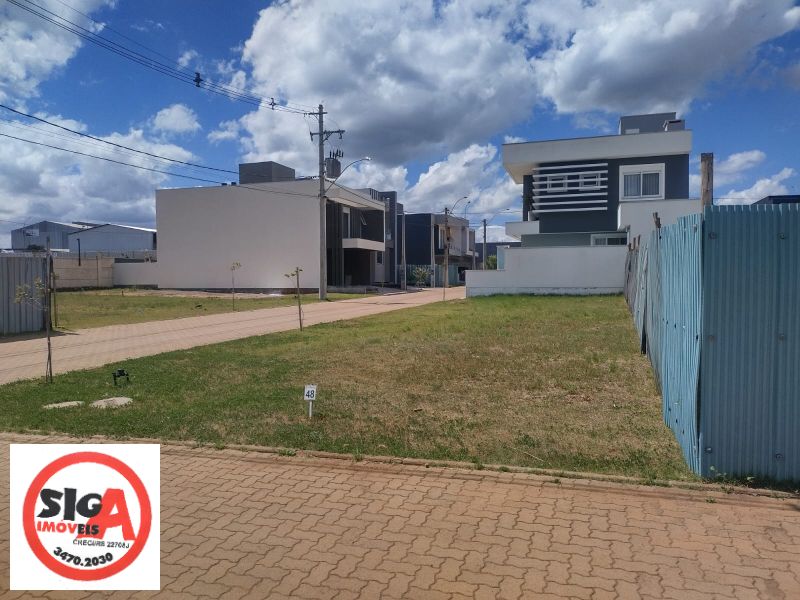 Terreno com 224m² à venda no bairro Central Parque, Cachoeirinha