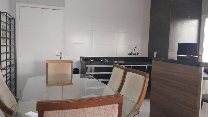 Cobertura com 3 quartos, 4 banheiros e 214m² à venda no bairro Vila Jardim America, Cachoeirinha