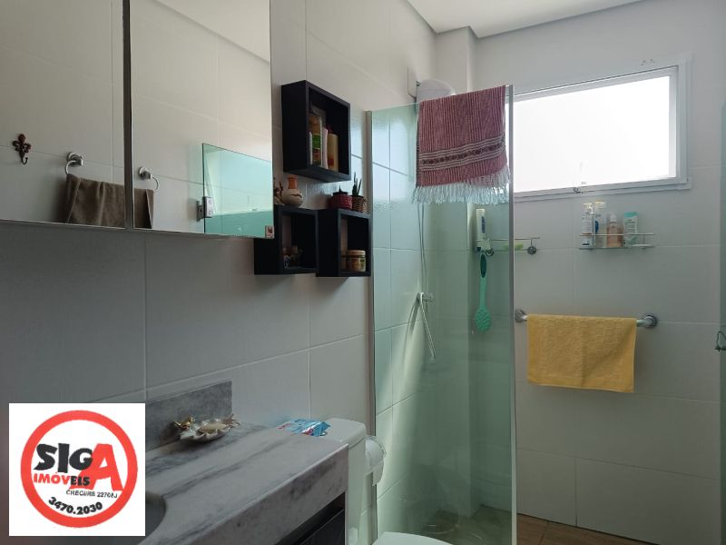 Apartamento com 2 quartos, 1 banheiro e 67m² à venda no bairro Vila Monte Carlo, Cachoeirinha