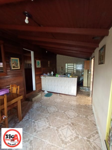 Casa com 2 quartos e 1 banheiro à venda no bairro Parque da Matriz, Cachoeirinha