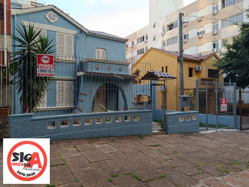 Sobrado com 3 quartos, 2 banheiros e 176m² à venda no bairro Petropolis, Porto Alegre