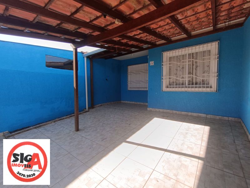 Casa com 2 quartos, 1 banheiro e 44m² à venda no bairro Chácara das Rosas, Cachoeirinha