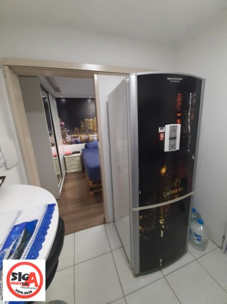 Apartamento com 1 quarto, 1 banheiro e 30m² à venda no bairro Vila Parque Brasilia, Cachoeirinha