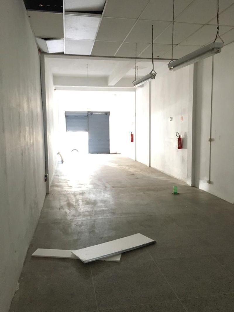 Loja com 54m² para alugar no bairro Vila Eunice Nova, Cachoeirinha